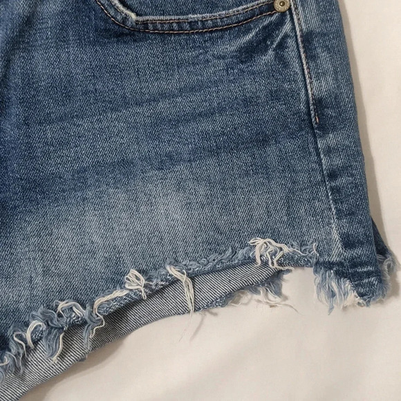 7 For All Mankind Distressed Denim Shorts, Color Blue Size 28 - Picture 6 of 13